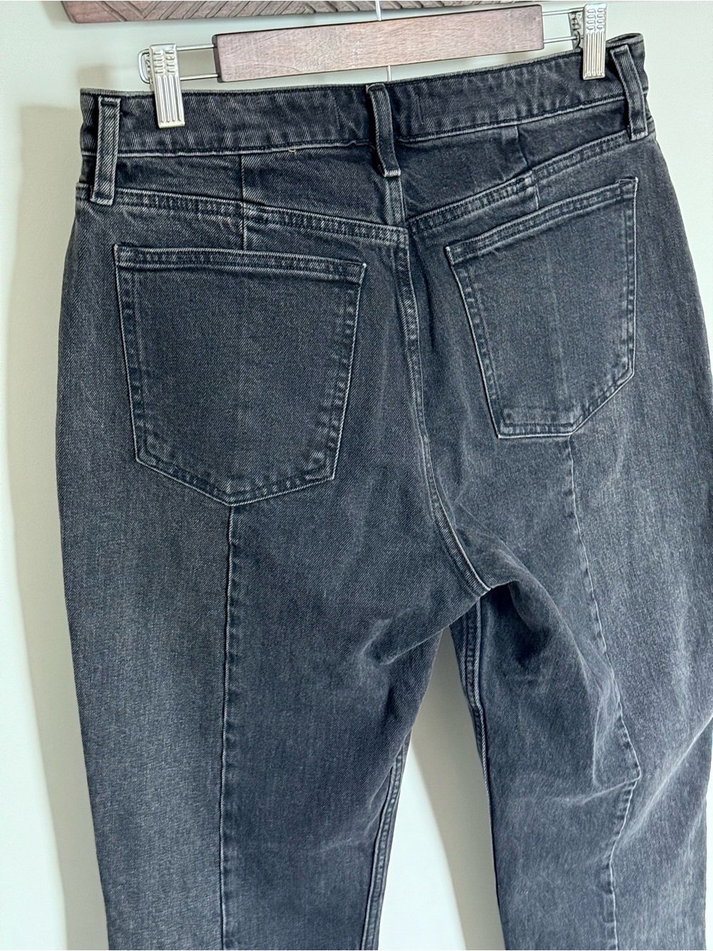 Abercrombie & Fitch The Mom High Rise Jean Curve Love Washed Black 30/10 - Picture 4 of 10